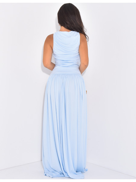 Robe longue asymétrique froissée au col