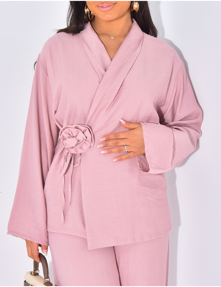 Ensemble effet lin cache-coeur à fleurs en relief à la taille