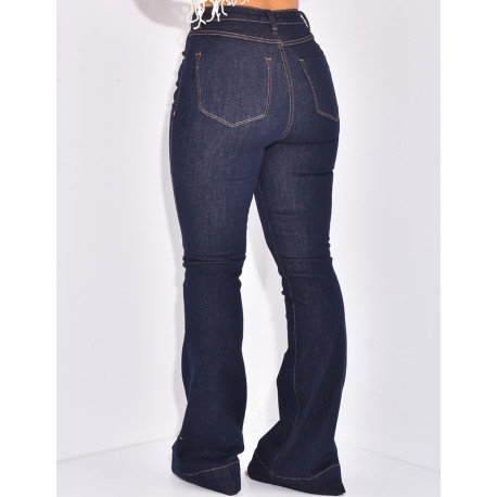Flared Jeans in Rohblau mit hoher Taille