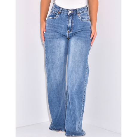 Weit geschnittene Jeans