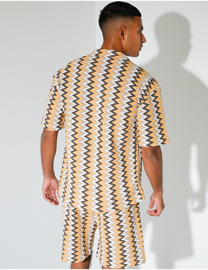 Ensemble short et chemise à motifs