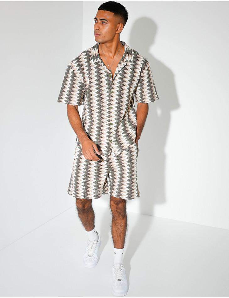 Ensemble short et chemise à motifs