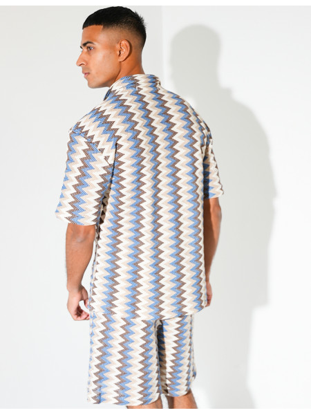 Ensemble short et chemise à motifs