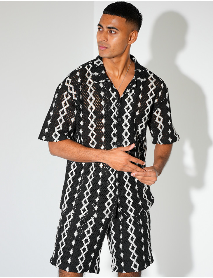 Ensemble ajouré short et chemise à motifs