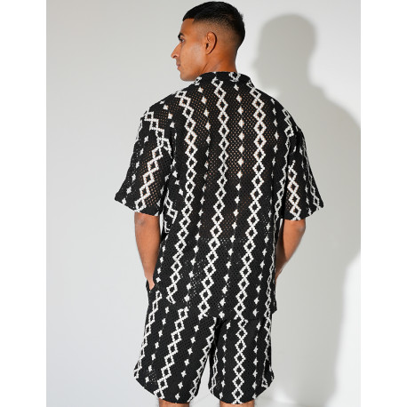 Ensemble ajouré short et chemise à motifs