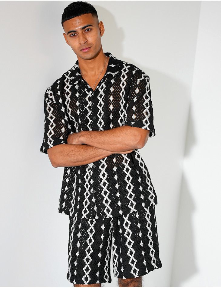 Ensemble ajouré short et chemise à motifs