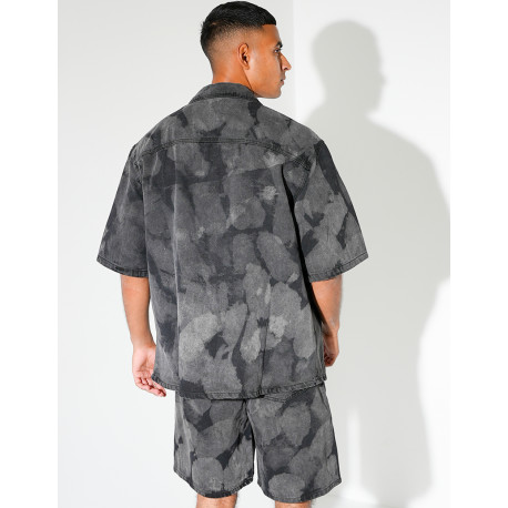 Ensemble en jeans short et chemise