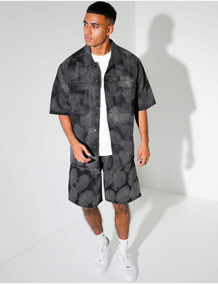 Ensemble en jeans short et chemise