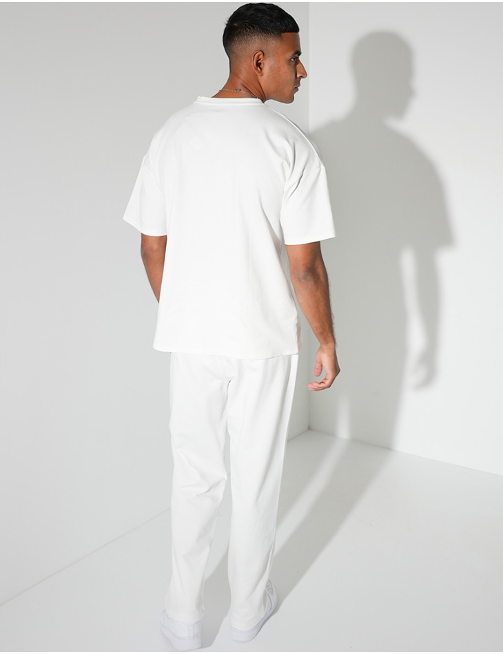 Ensemble uni pantalon à bande et t-shirt