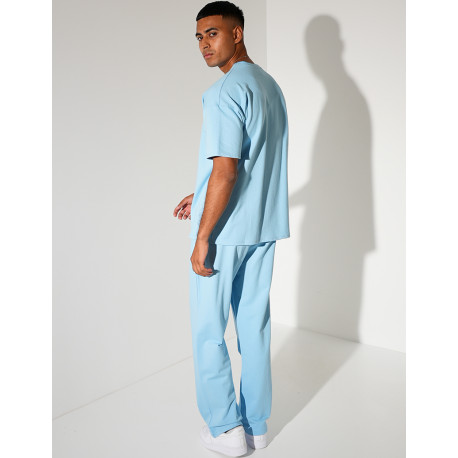 Ensemble uni pantalon à bande et t-shirt