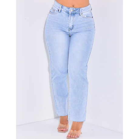 High-waisted mom jeans with light wash