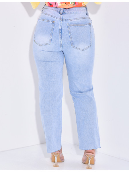 High-waisted mom jeans with light wash