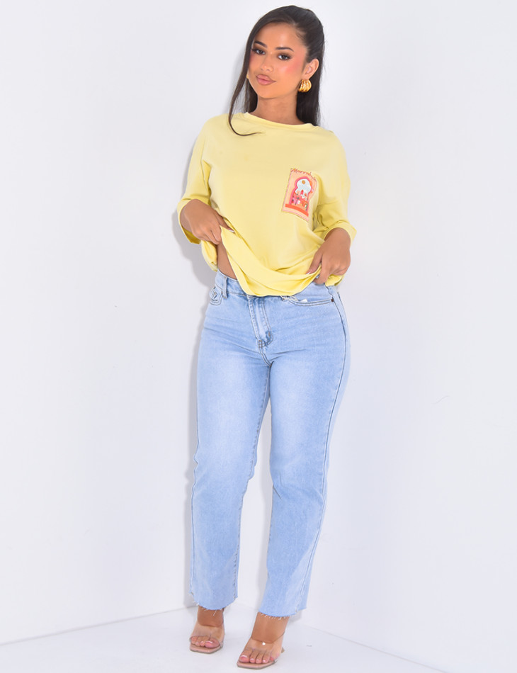 High-waisted mom jeans with light wash