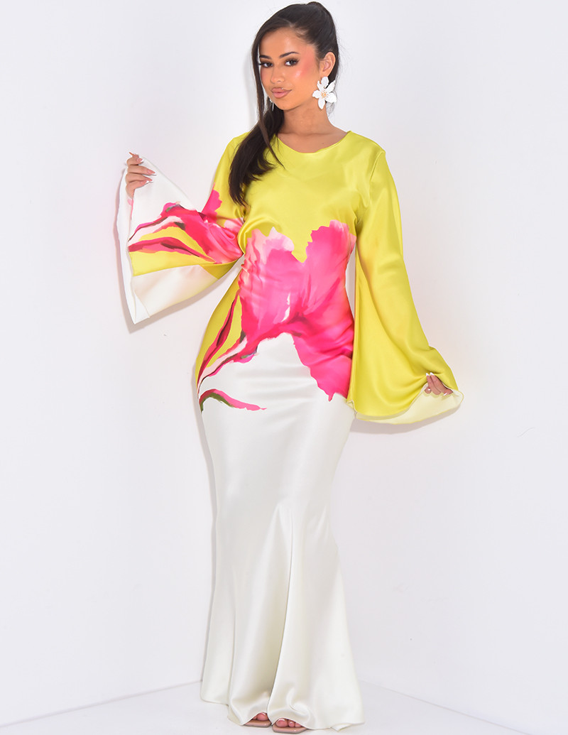 Robe longue en satin à...