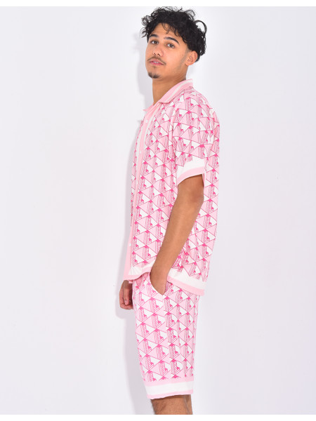 Ensemble short et chemise à motifs géométriques