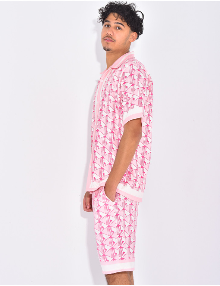 Ensemble short et chemise à motifs géométriques