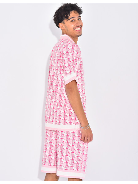 Ensemble short et chemise à motifs géométriques