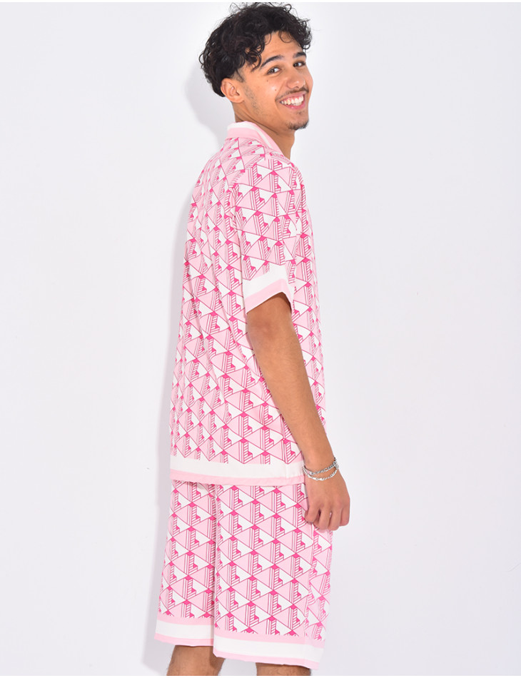 Ensemble short et chemise à motifs géométriques