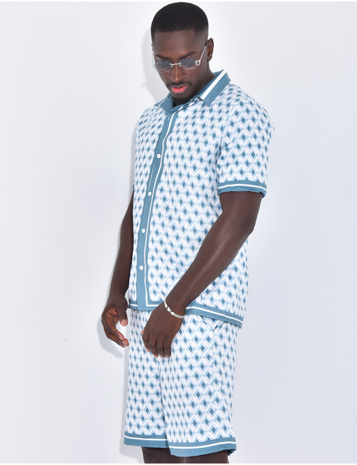 Ensemble short et chemise à motifs géométriques