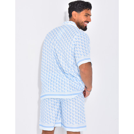 Ensemble short et chemise à motifs géométriques