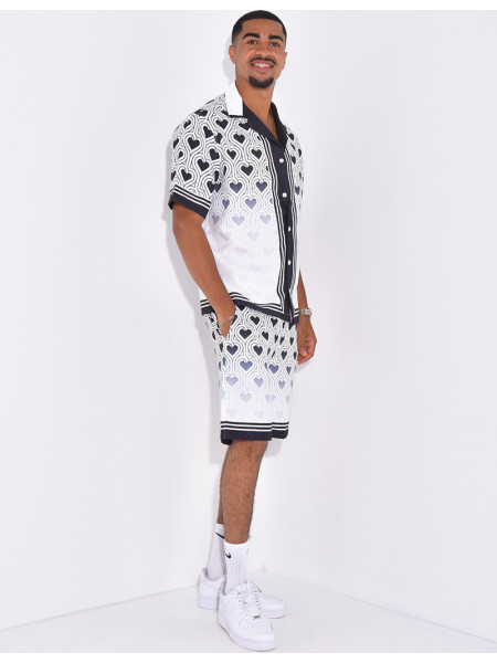 Ensemble short et chemise à motifs coeurs