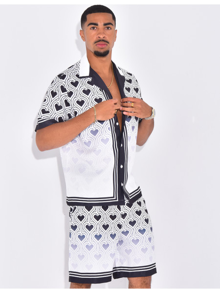 Ensemble short et chemise à motifs coeurs