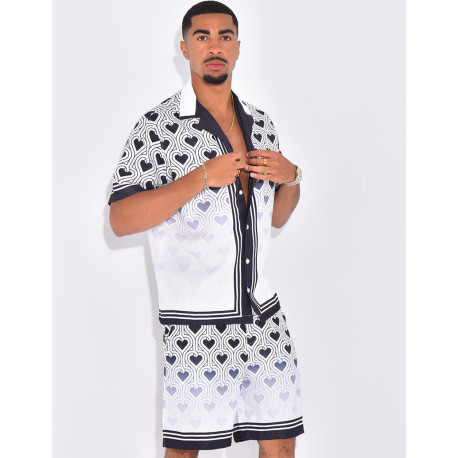 Ensemble short et chemise à motifs coeurs