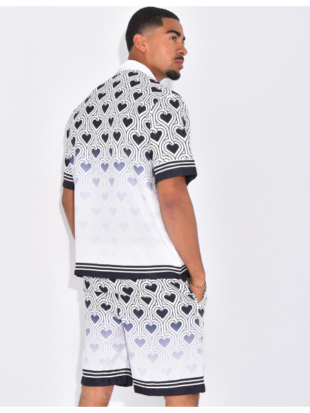 Ensemble short et chemise à motifs coeurs