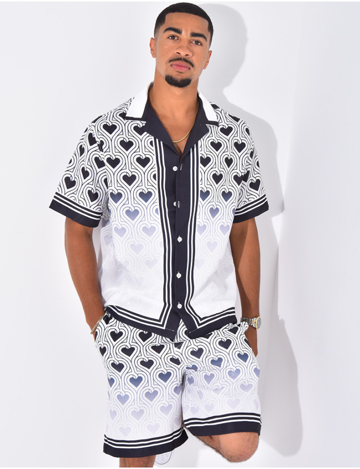 Ensemble short et chemise à motifs coeurs