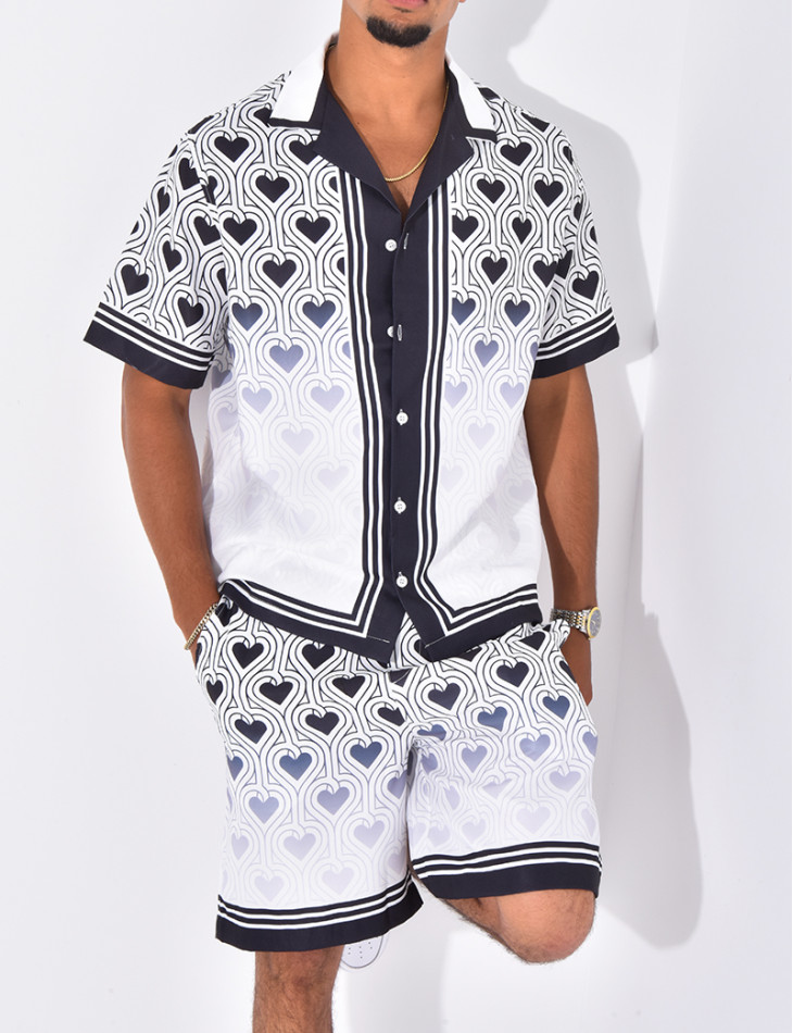 Ensemble short et chemise à motifs coeurs