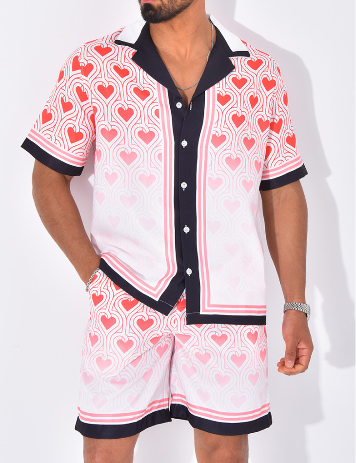 Ensemble short et chemise à motifs coeurs