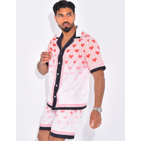 Ensemble short et chemise à motifs coeurs