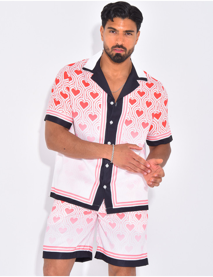 Ensemble short et chemise à motifs coeurs