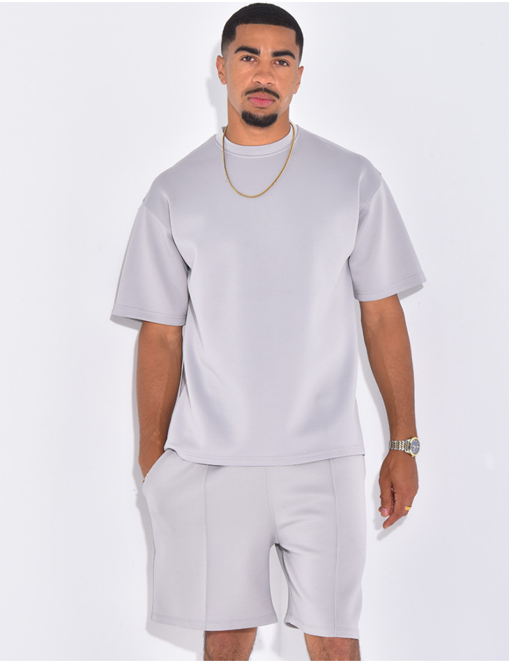 Set aus T-Shirt und Shorts