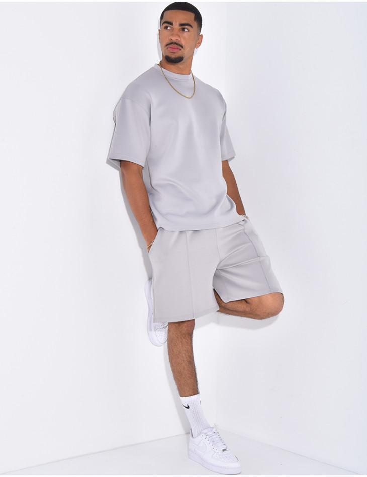 Set aus T-Shirt und Shorts