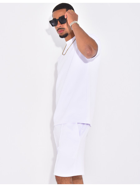 Set aus T-Shirt und Shorts