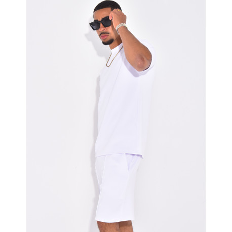 Set aus T-Shirt und Shorts