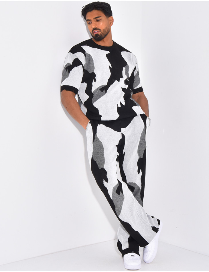 Ensemble pantalon et t-shirt à motifs