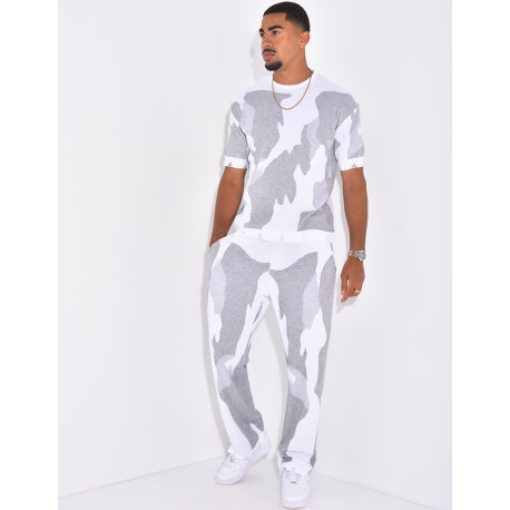 Ensemble pantalon et t-shirt à motifs