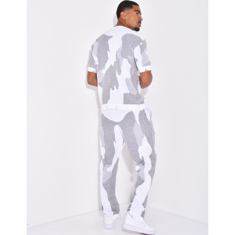 Ensemble pantalon et t-shirt à motifs