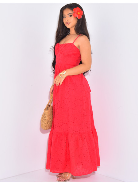 Robe longue évasée en dentelle à dos nu