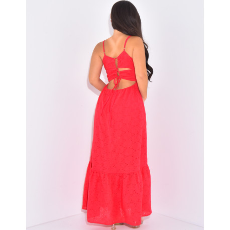 Robe longue évasée en dentelle à dos nu
