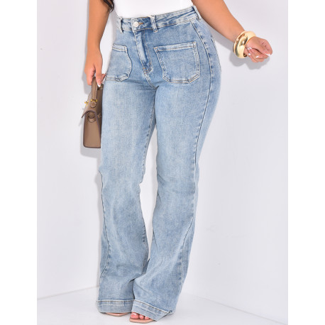 Stretchy flare jeans with front pockets