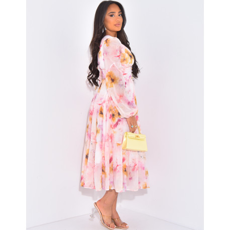 Kleid aus geblümtem Voile mit Stickereien