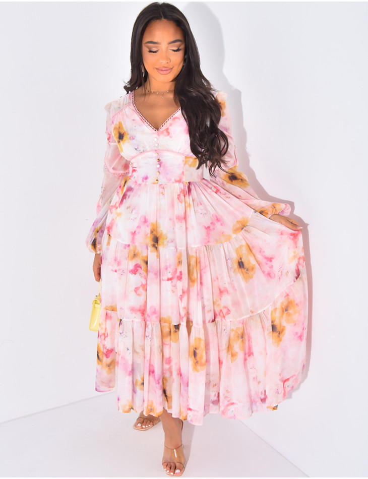 Kleid aus geblümtem Voile mit Stickereien