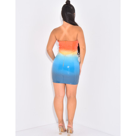 Robe bustier courte aux couleurs arc-en-ciel pailletée à broche étoile