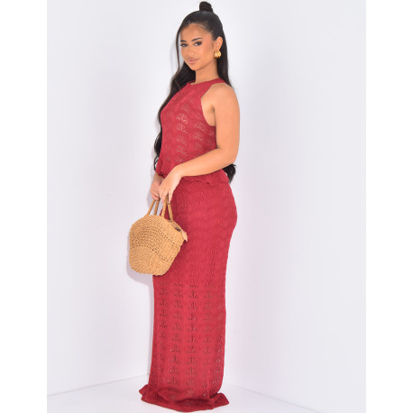 Gehäkeltes Ensemble aus langem Rock und Rüschentop