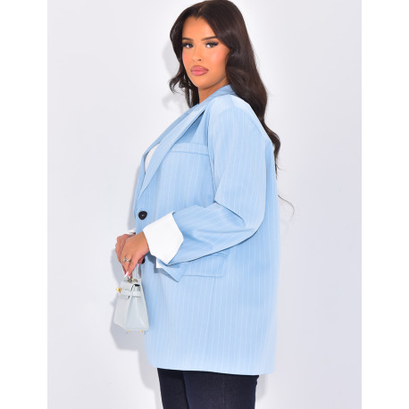 Veste de tailleur oversize à rayures et revers sur les manches