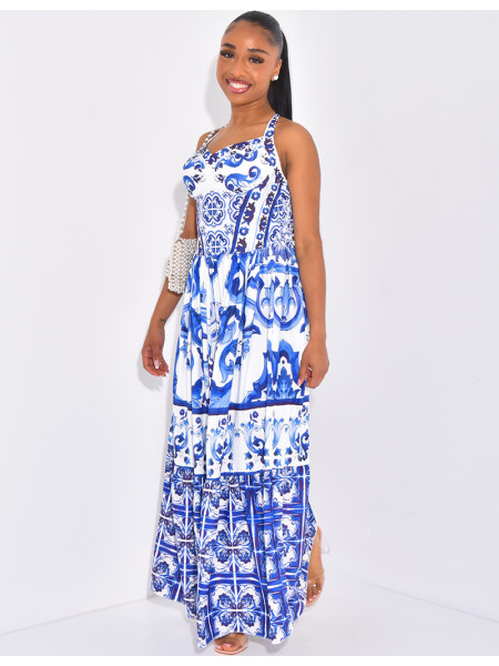 Langes Korsagenkleid mit blauem Musterdruck