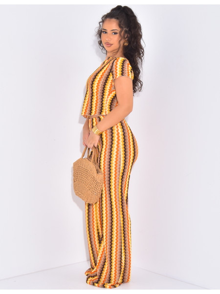 Mehrfarbiges Set aus gehäkelter Hose und Oberteil